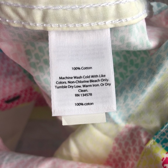 VINEYARD VINES • Logo Patchwork Shorts Size 14 - Picture 6 of 8